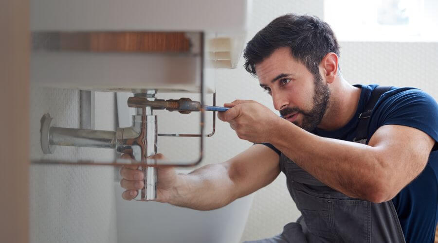 Faucet repair for sink in Sacramento, NM